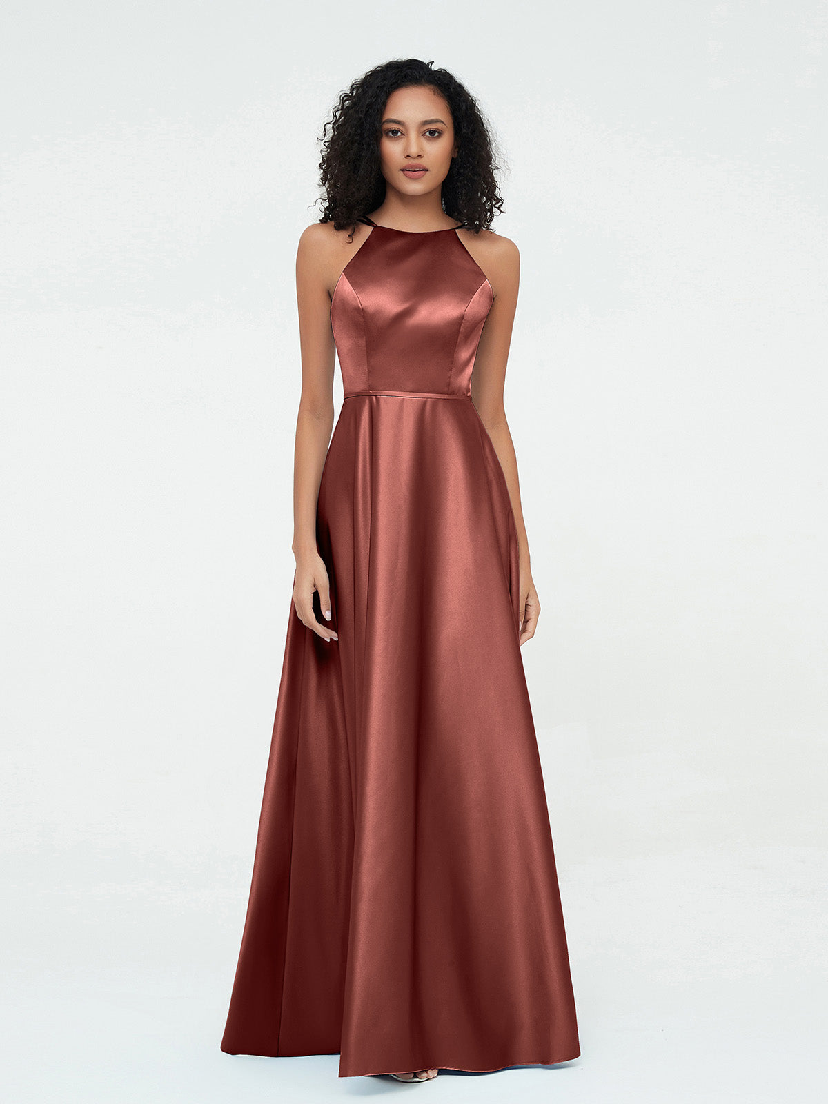Vestidos máximos de satén estilo A-line con cuello halter y bolsillos Terracota