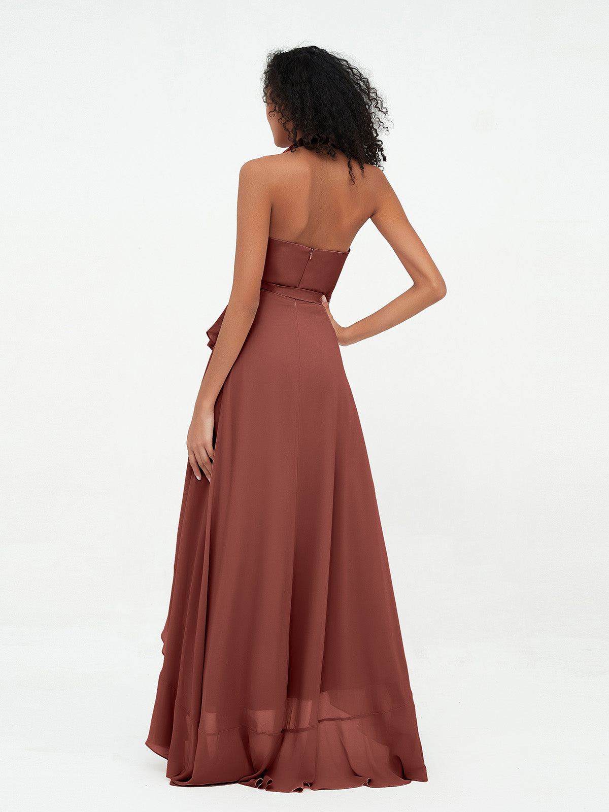 Vestidos asimétricos de chiffon con cuello halter y escote en V profundo Terracota Tallas Grandes