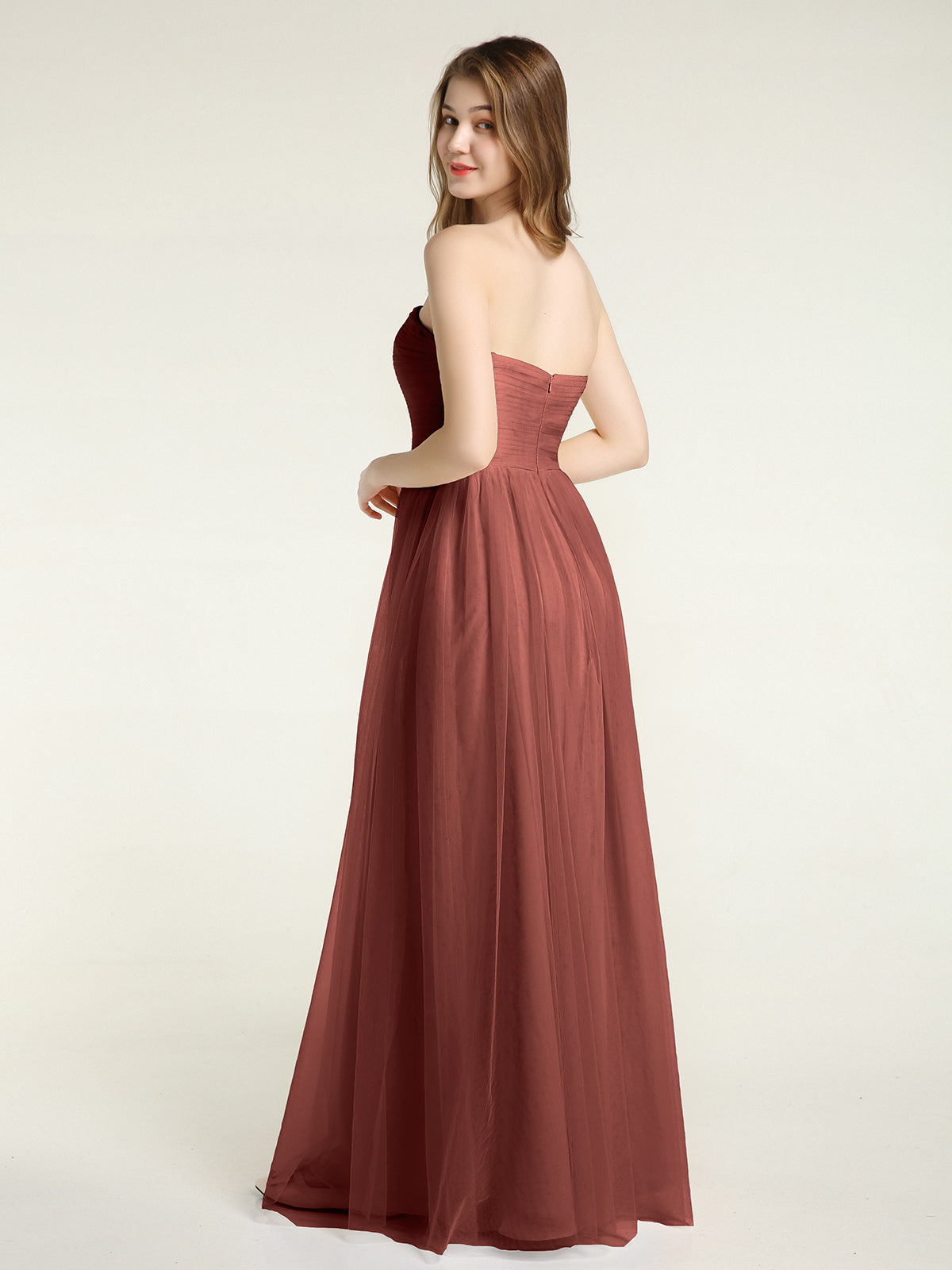 Vestidos largos de dama de honor sin tirantes con escote en corazón y falda de tul Terracota Tallas Grandes