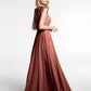 Vestido maxi de encaje y chiffon con cuello ilusión envolvente Terracota