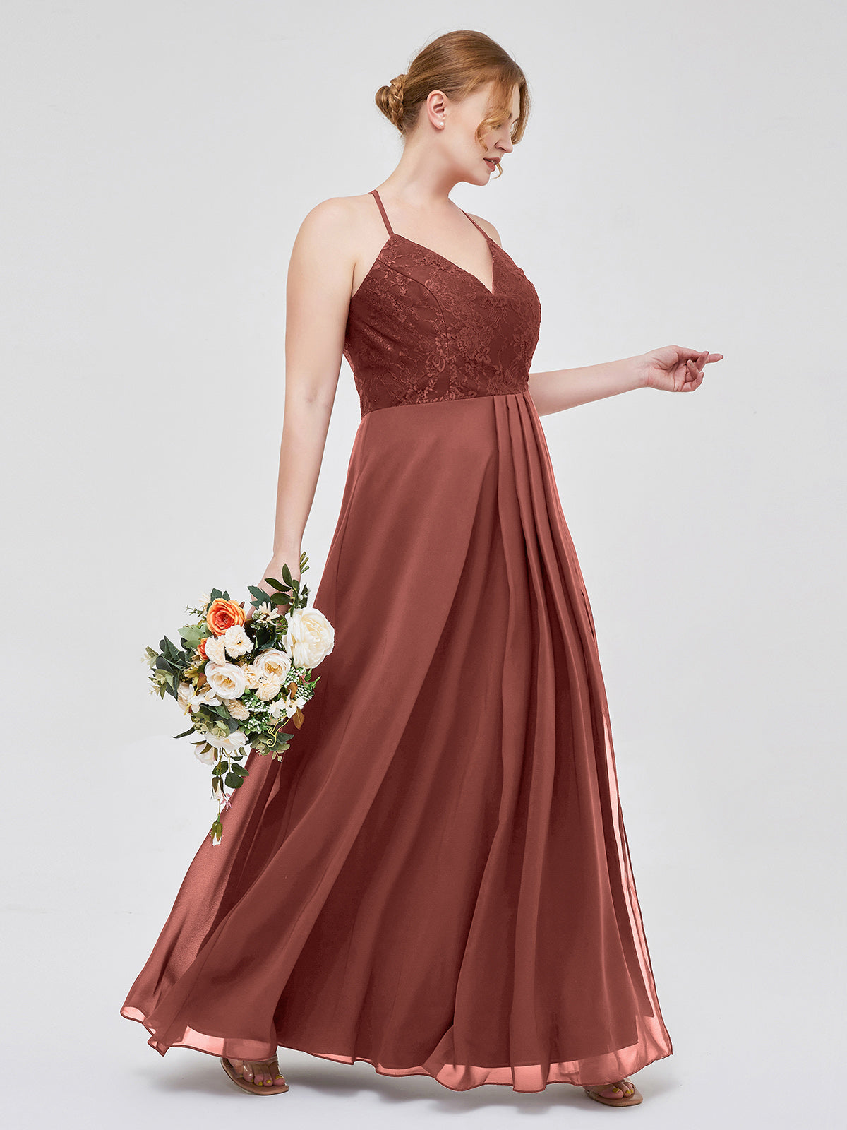Vestidos con cuerpo de encaje y falda de chiffon con abertura Terracota