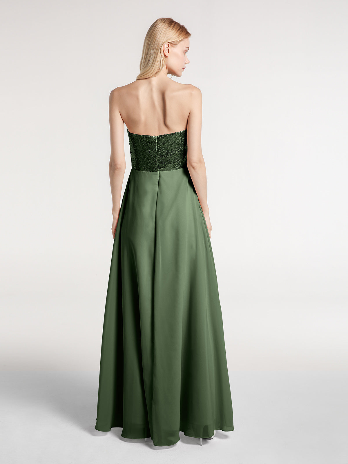 Vestido de chiffon con escote en forma de corazón, encaje y lentejuelas en la parte superior Verde Oliva Tallas Grandes